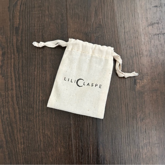 Lili claspe gold link paperclip chain necklace - Picture 4 of 4